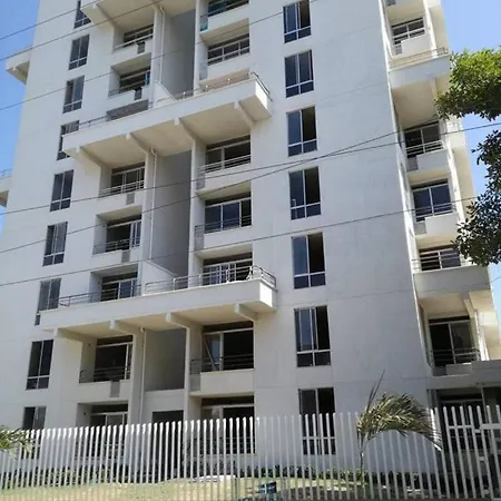 13 Apartamento Familiar En Cerca A La Playa Y A La Ciudad Amurallada
